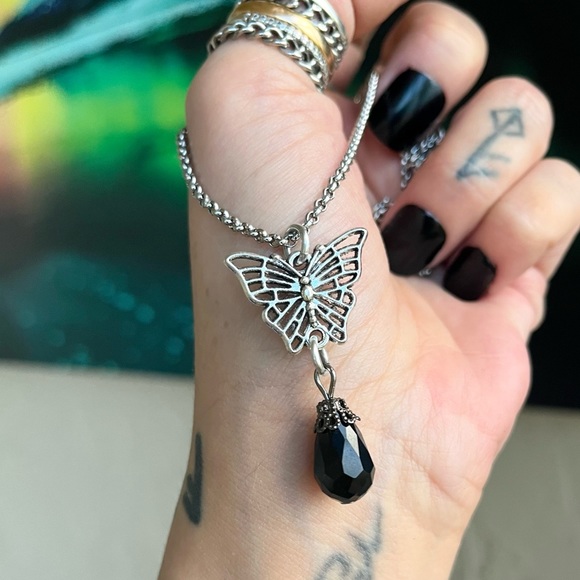 Butterfly Set with black austrian crystals ( necklace & matching earrings ) boho - Picture 11 of 13